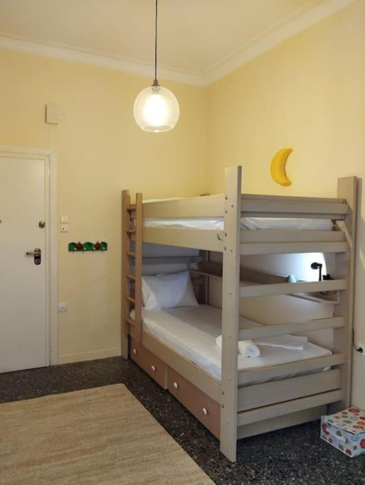 Vicky'S Central Apartment Corinth Экстерьер фото